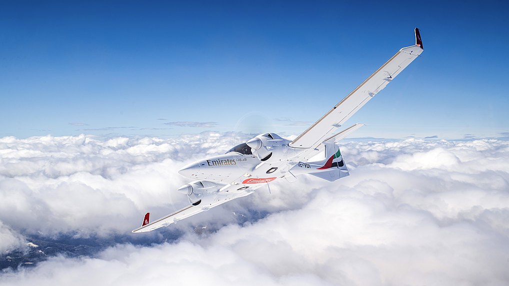 Emirates selects Diamond Aircraft DA42-VI...